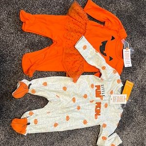 Carter’s Newborn Pumpkin Footies